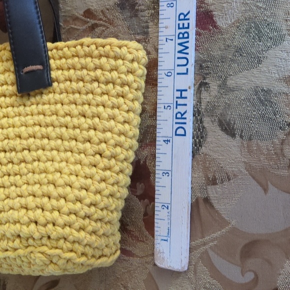 NEW! Handmade Crochet Mini Bucket Bag Genuine Leather Handles Butter Yellow - Picture 6 of 10